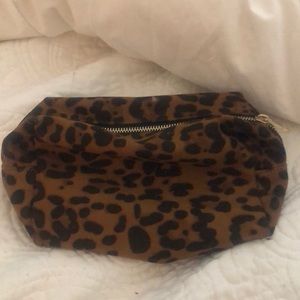 Forever 21 cosmetic case